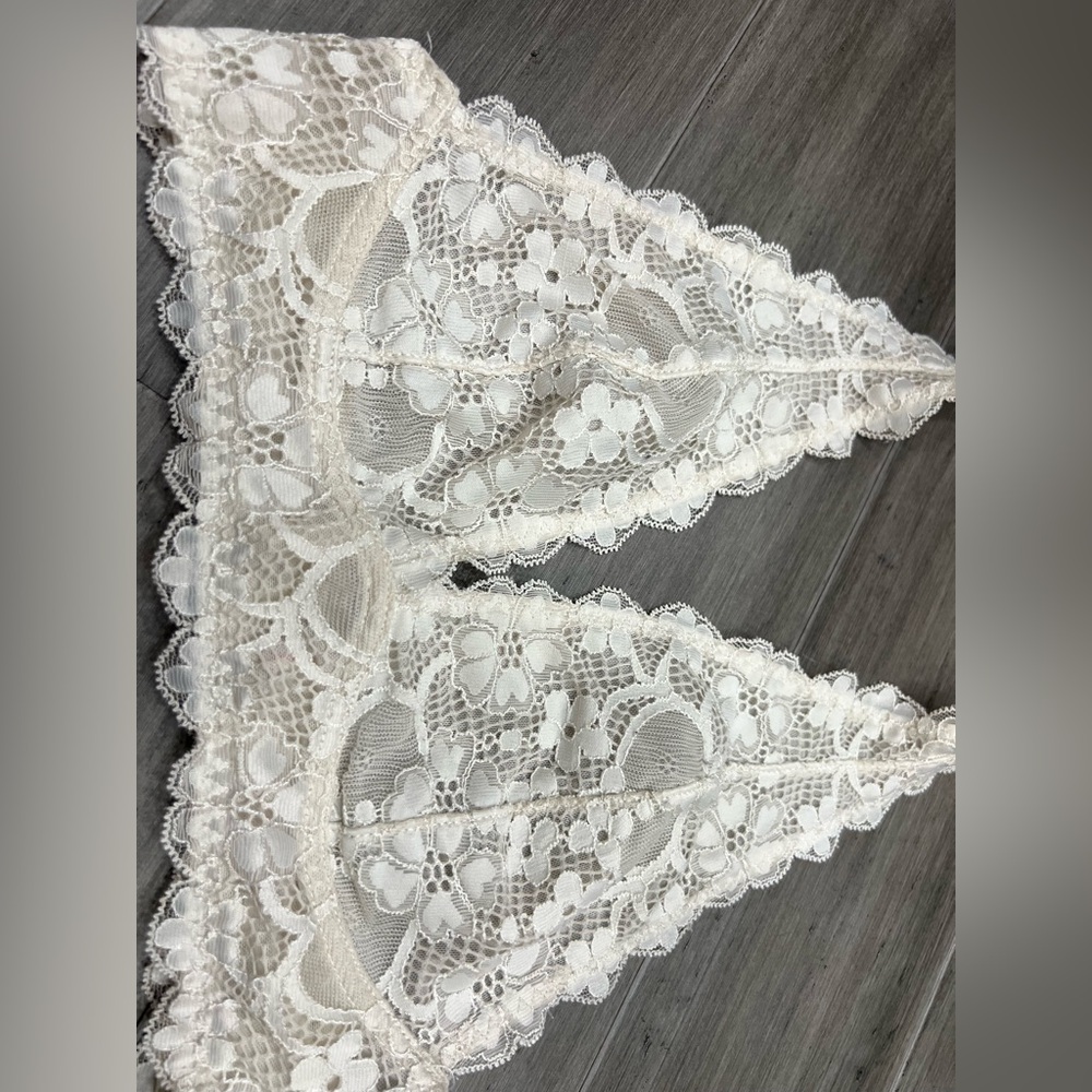 Free People Lace‎ Bra - Picture 2 of 4